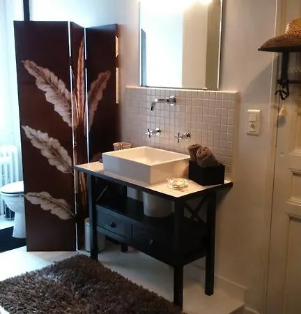 Bed & Breakfast Chambres D'hotes Maison Auguste Salon-de-Provence